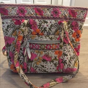 Vera Bradley tote